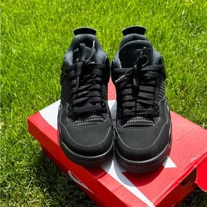 Jordan 4 Retro Black Cat 2020 Size: 6Y (GS)